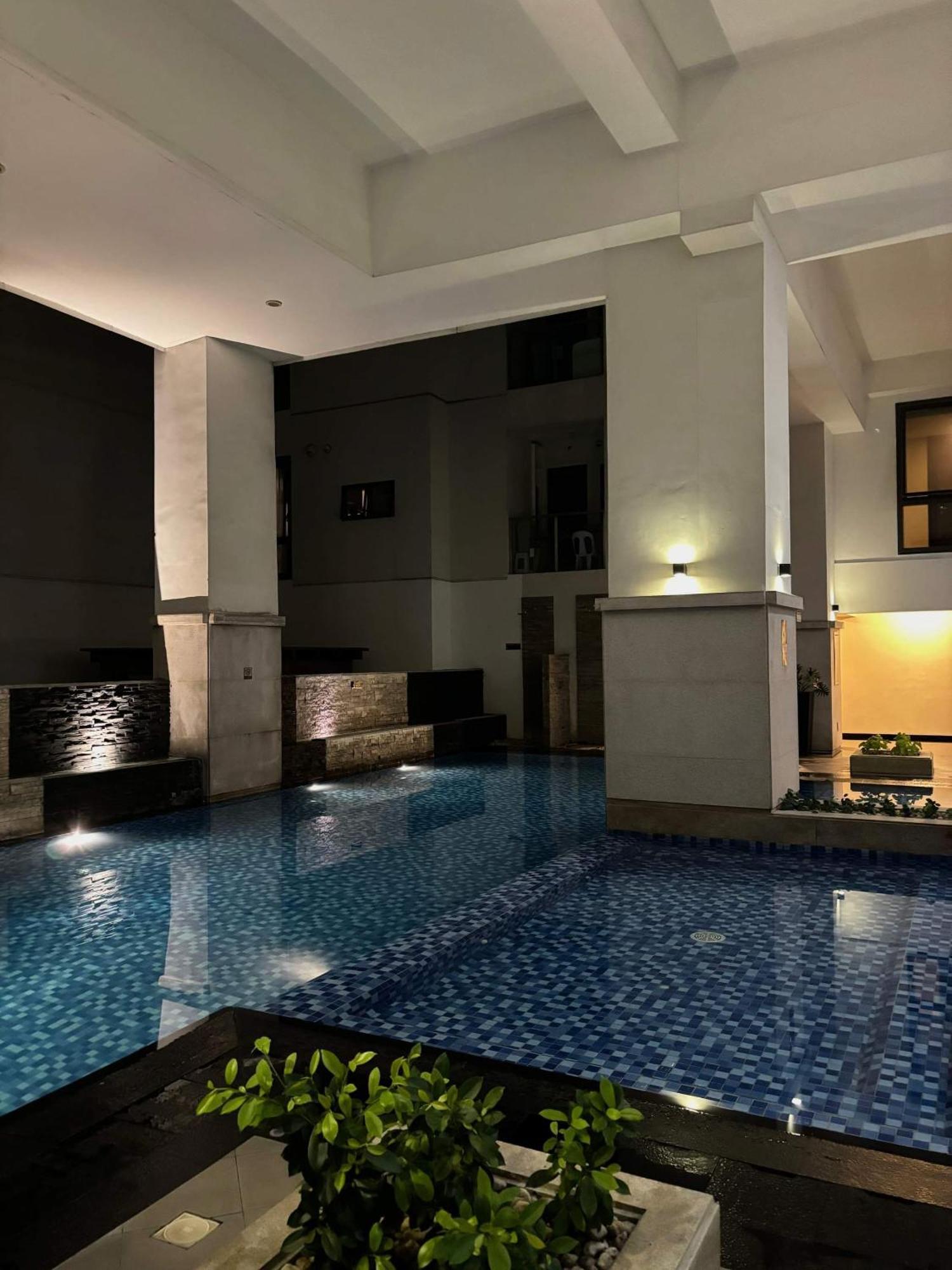 Greenbelt Hamilton Tower 1 - By Es Elite Suites Makati City Exterior foto