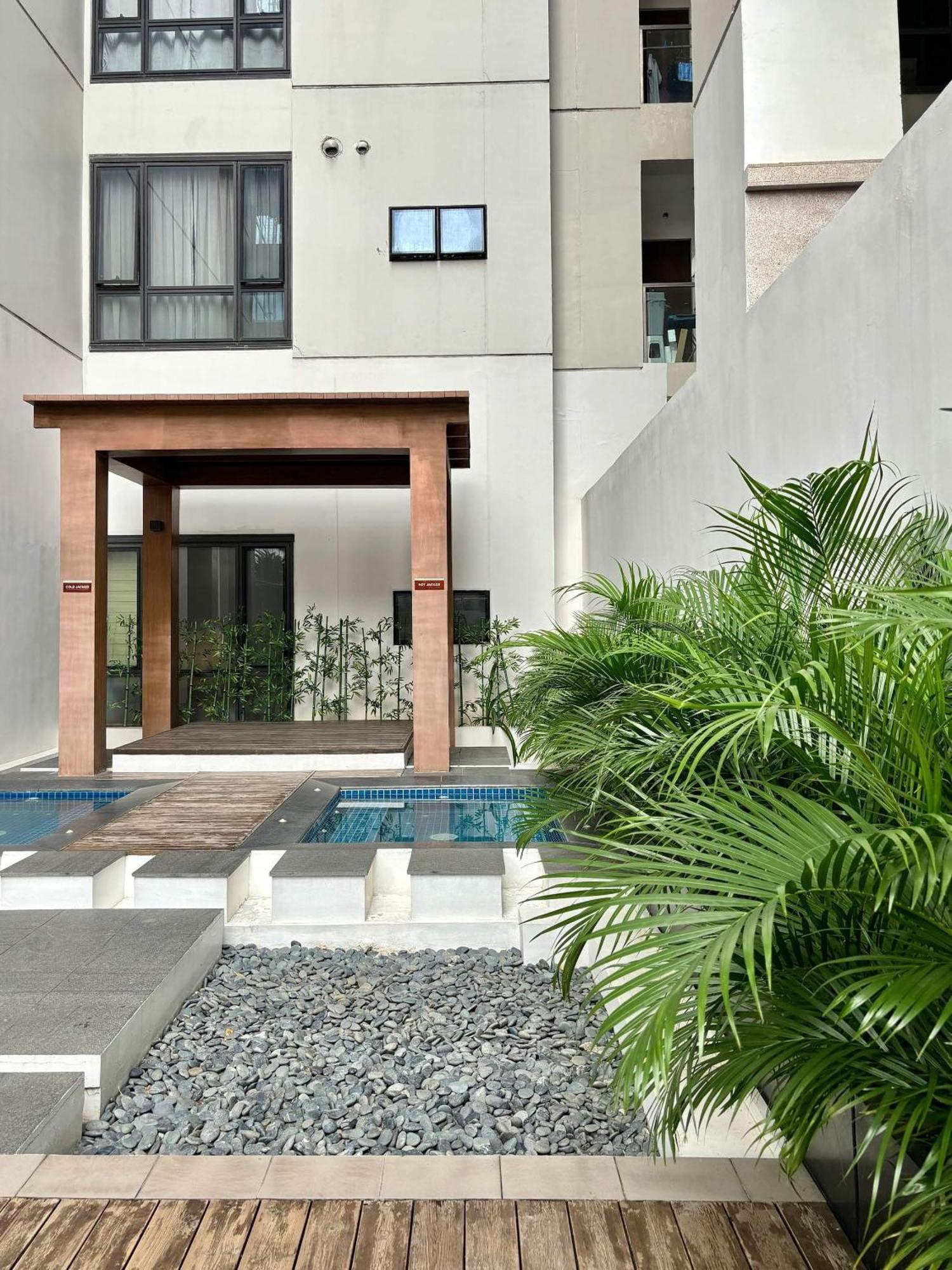 Greenbelt Hamilton Tower 1 - By Es Elite Suites Makati City Exterior foto