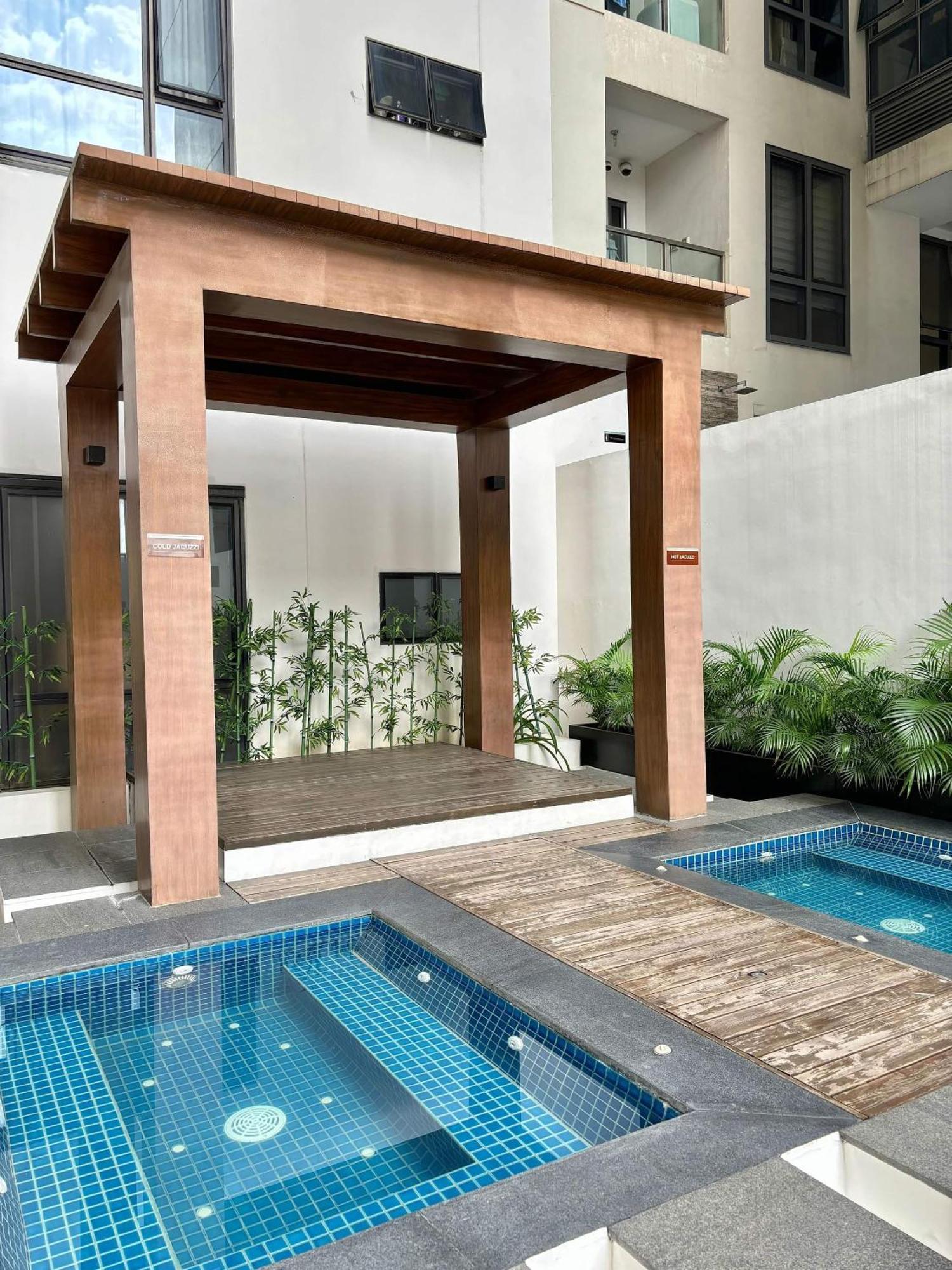 Greenbelt Hamilton Tower 1 - By Es Elite Suites Makati City Exterior foto